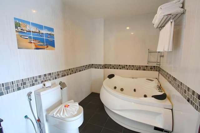 Executive Suite with Double Bed