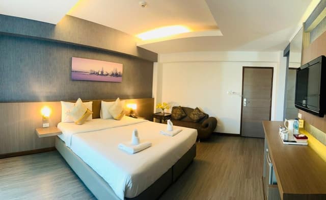 Delux Double Room with Balcony