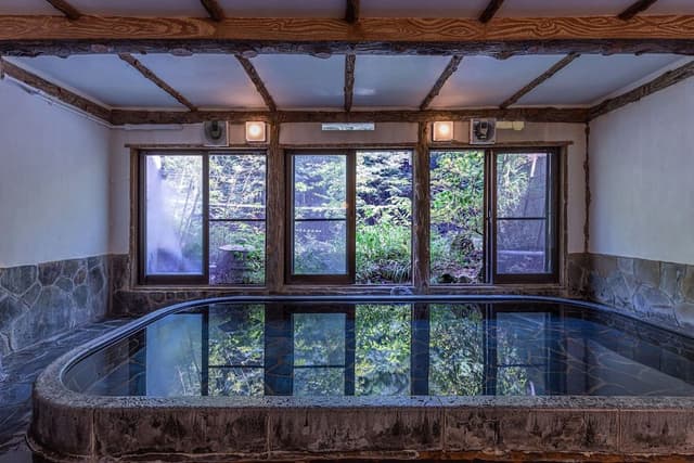 Japanese Style Quadruple Room, Shared Bathroom