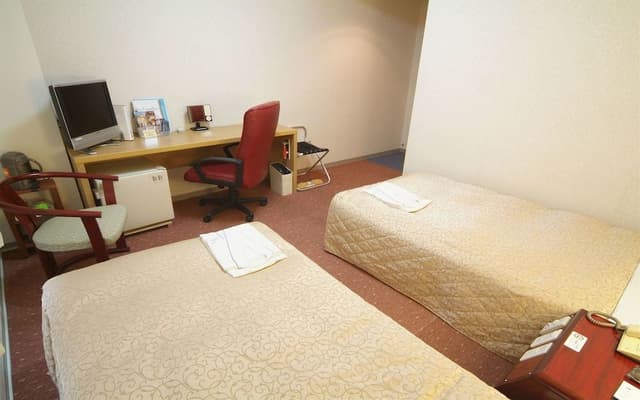Standard Twin Room, Smoking
