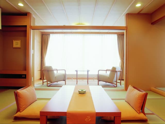 Deluxe Japanese Style Room