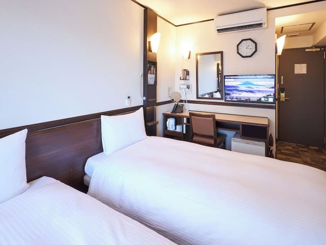 Economy Twin Room, Non Smoking