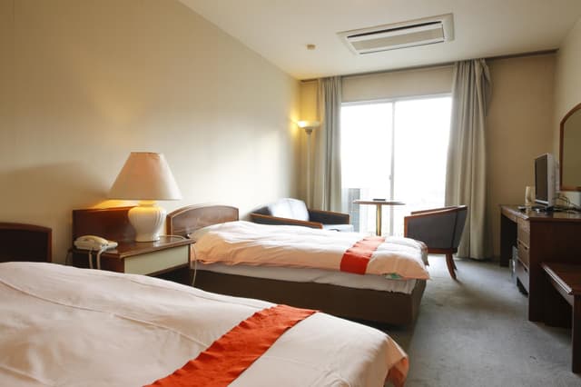Twin Beds Standard Room