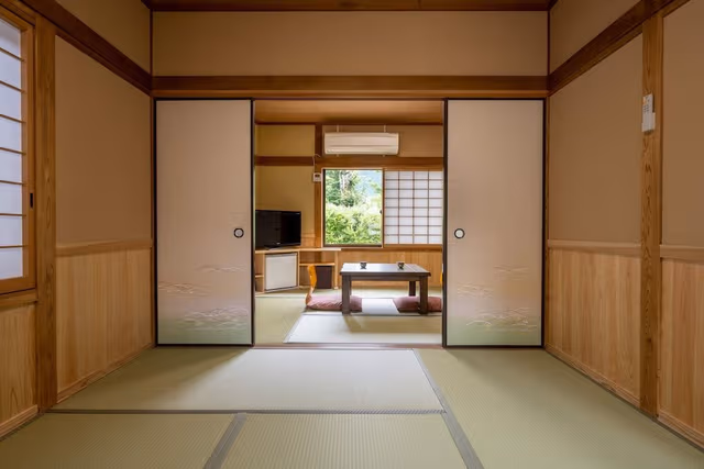 Triple Room with Shared Bathroom, Non Smoking