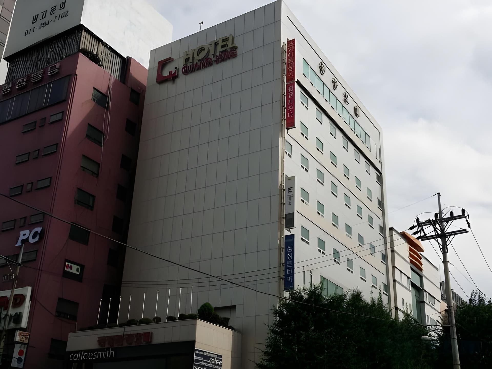 โรงแรมกวาง แจง โรงแรมกวาง แจง