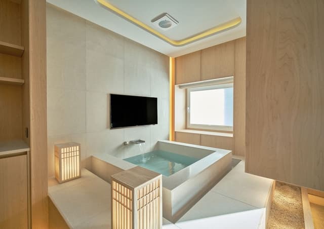 Deluxe Double Spa Room (Randomly Selected)