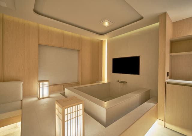 Private Connecting Spa Room