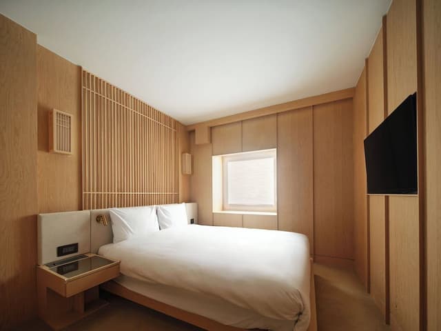 Premier Spa Suite