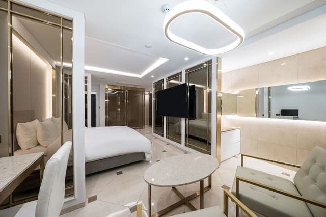 Suite