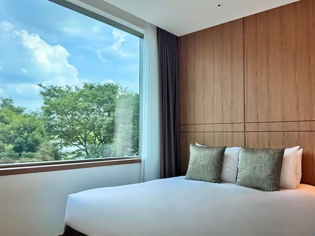 Family Twin Room