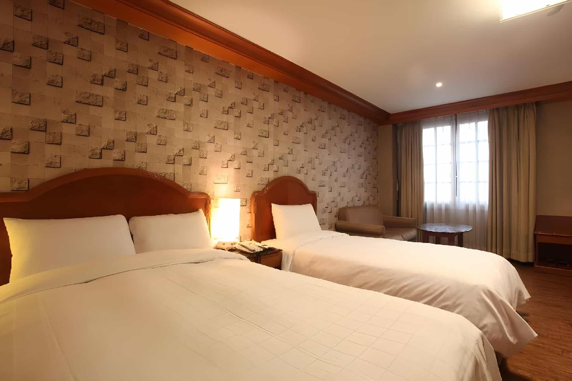 โรงแรมคารัค ทัวริส โรงแรมคารัค ทัวริส