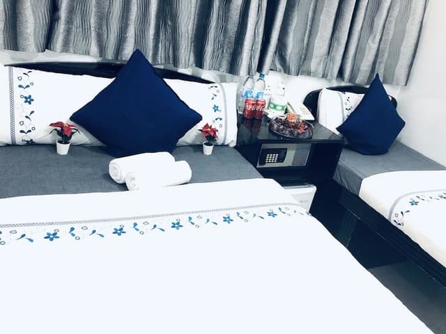 Triple Room