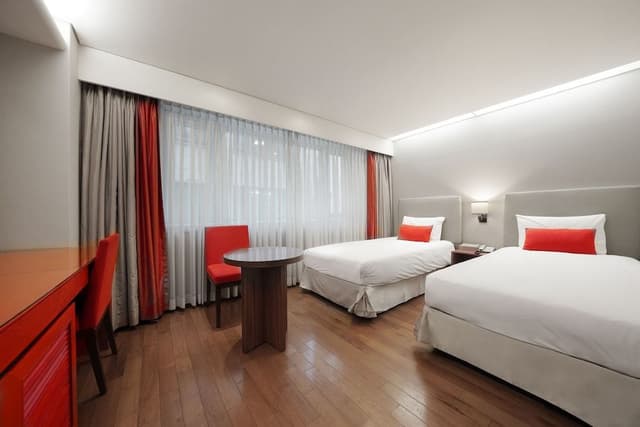 Twin Room C