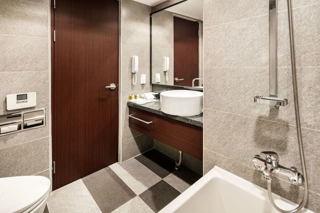 Standard Double Room (Non-smoking, Free Parking for 1 car, F&B OnlyGo&Co 10% discount)