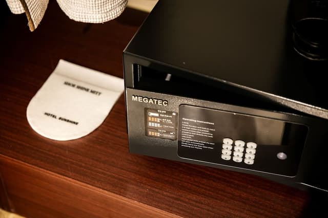 Standard Double Room (Non-smoking, Free Parking for 1 car, F&B OnlyGo&Co 10% discount)