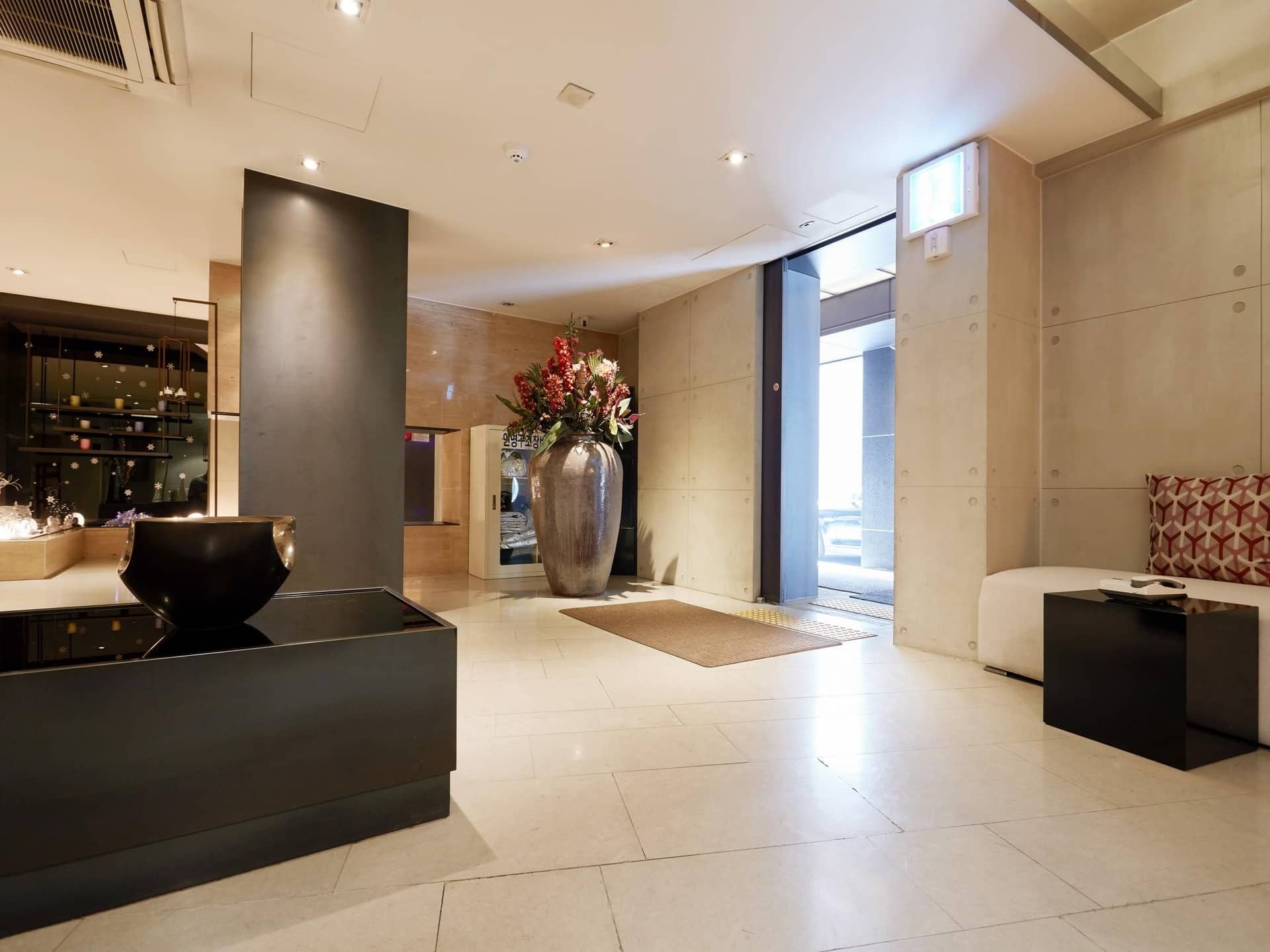 Tria Hotel Tria Hotel