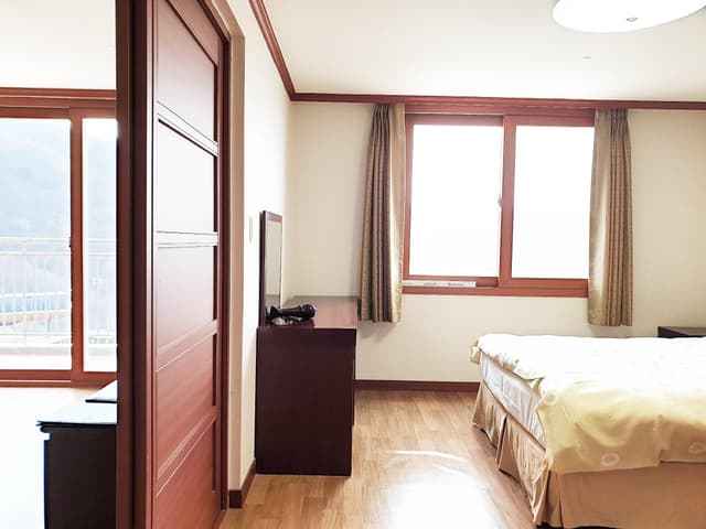 Gold Room (30 Pyeong)
