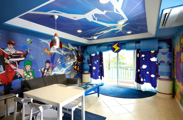 Valley Village Bungaeman Character Themed Room