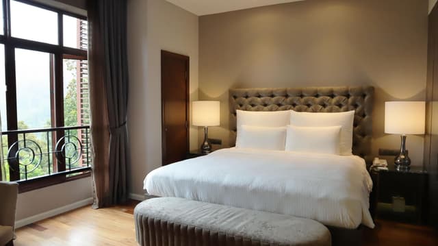 One Bedroom Suite