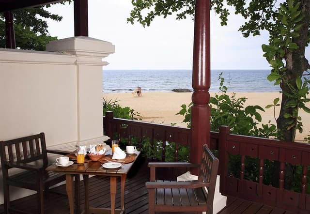 Double Room (Anjung)