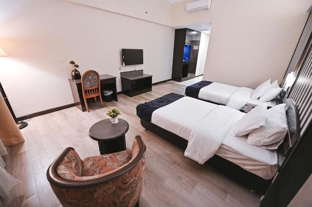 Standard Twin Room