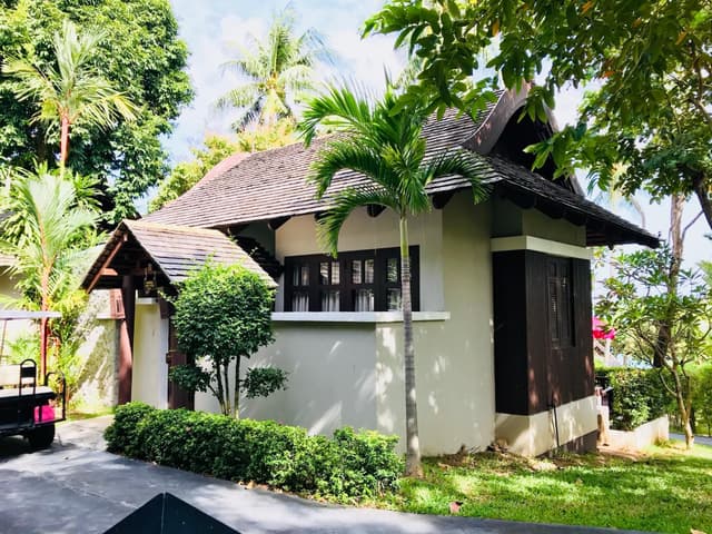 Deluxe Villa