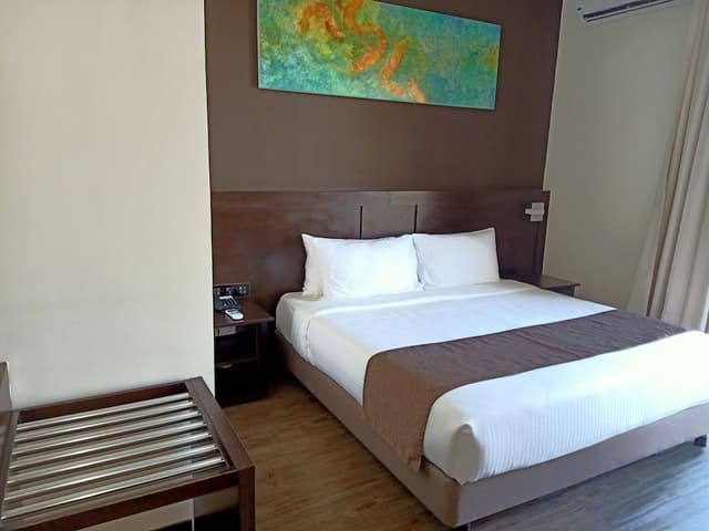 Superior Room, 1 King Bed, Sea View