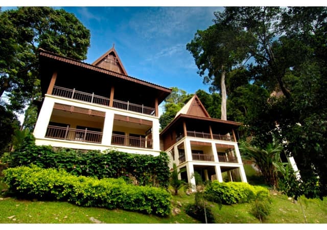 Premier Seaview Chalet