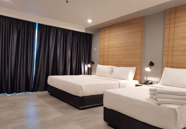 Premier Triple Room
