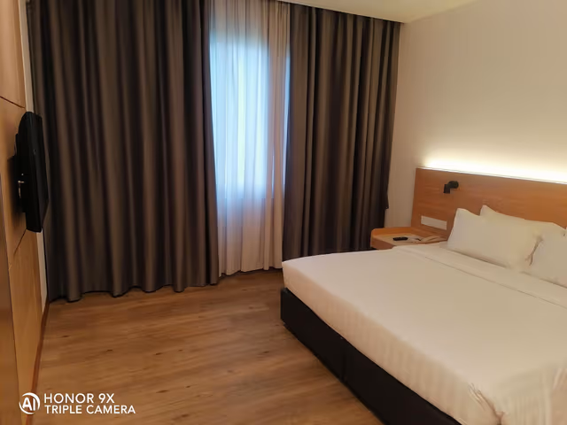 Junior Suite - Renovated