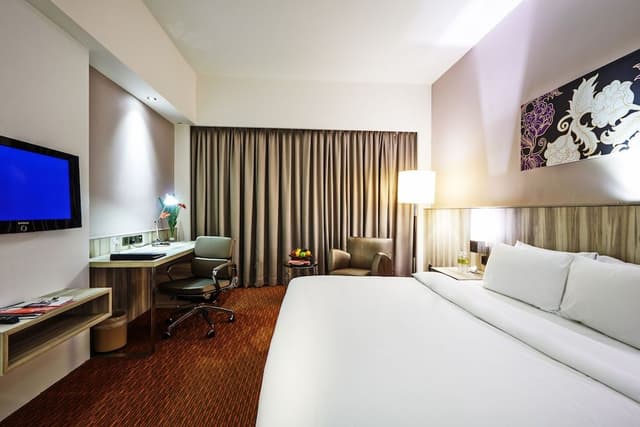 Premier King Room
