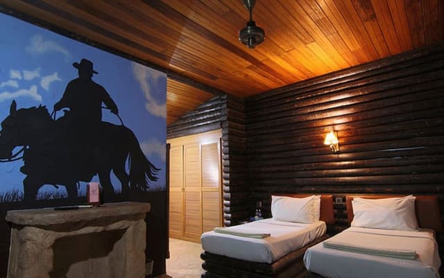 Log Cabin