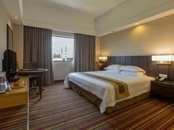 Deluxe Executive Room