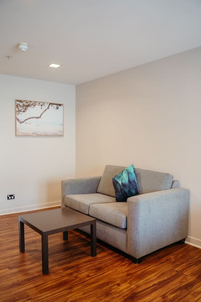 Studio, Kitchenette