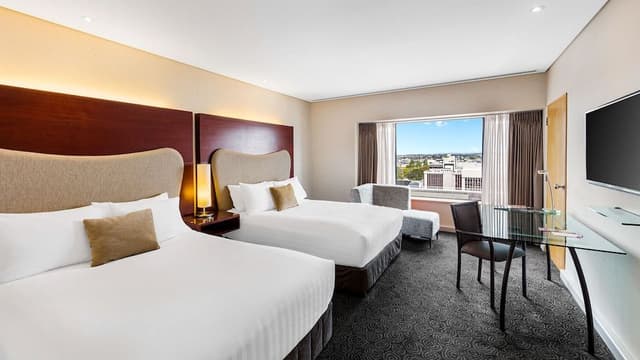Premium Room, 1 King Bed, Club Lounge Access, City View (High Floor)