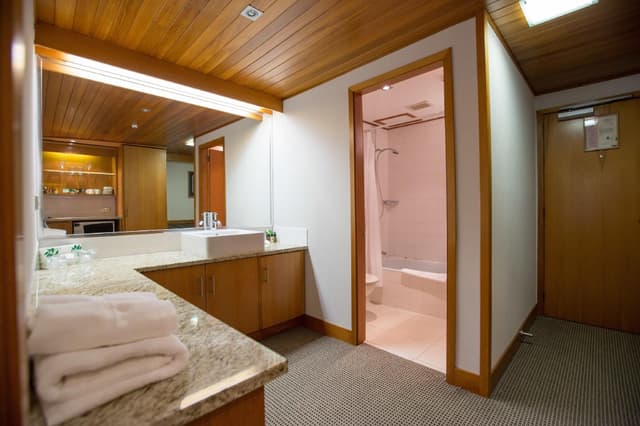 Premium Twin Room, 2 Queen Beds