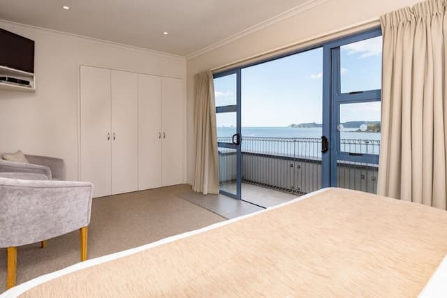 Family Room, 2 Bedrooms, 2 Bathrooms, Ocean View
