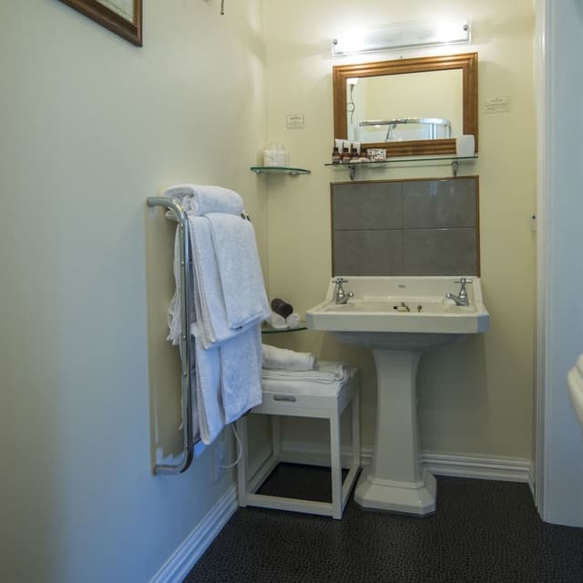 Luxury Apartment, 1 Bedroom (James Cook)