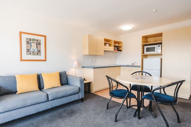Family Room, 2 Bedrooms