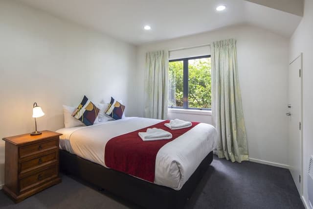 Suite, 1 Bedroom, Lake View