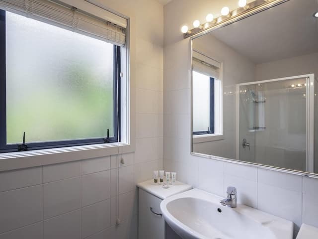 Suite, 3 Bedrooms, Lake View