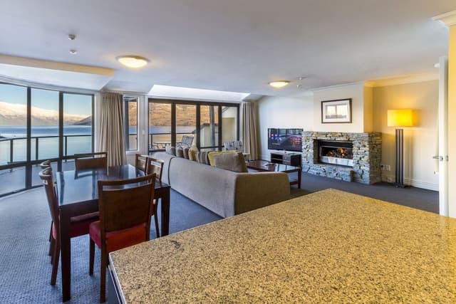 Apartment, 2 Bedrooms, Lake View