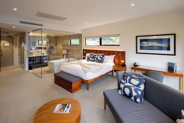 Remarkables Junior Suite