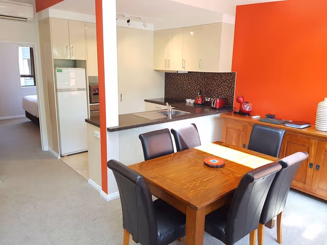 Executive 2 Bedroom 2 Bathroom Townhouse