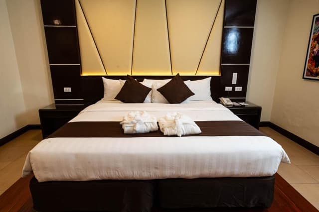 Superior Queen Room