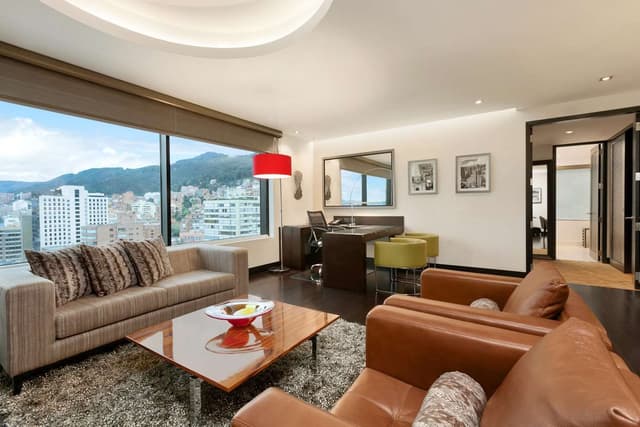 1 KING 1BDRM PRESIDENT STE