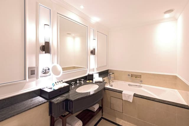 Presidential Suite