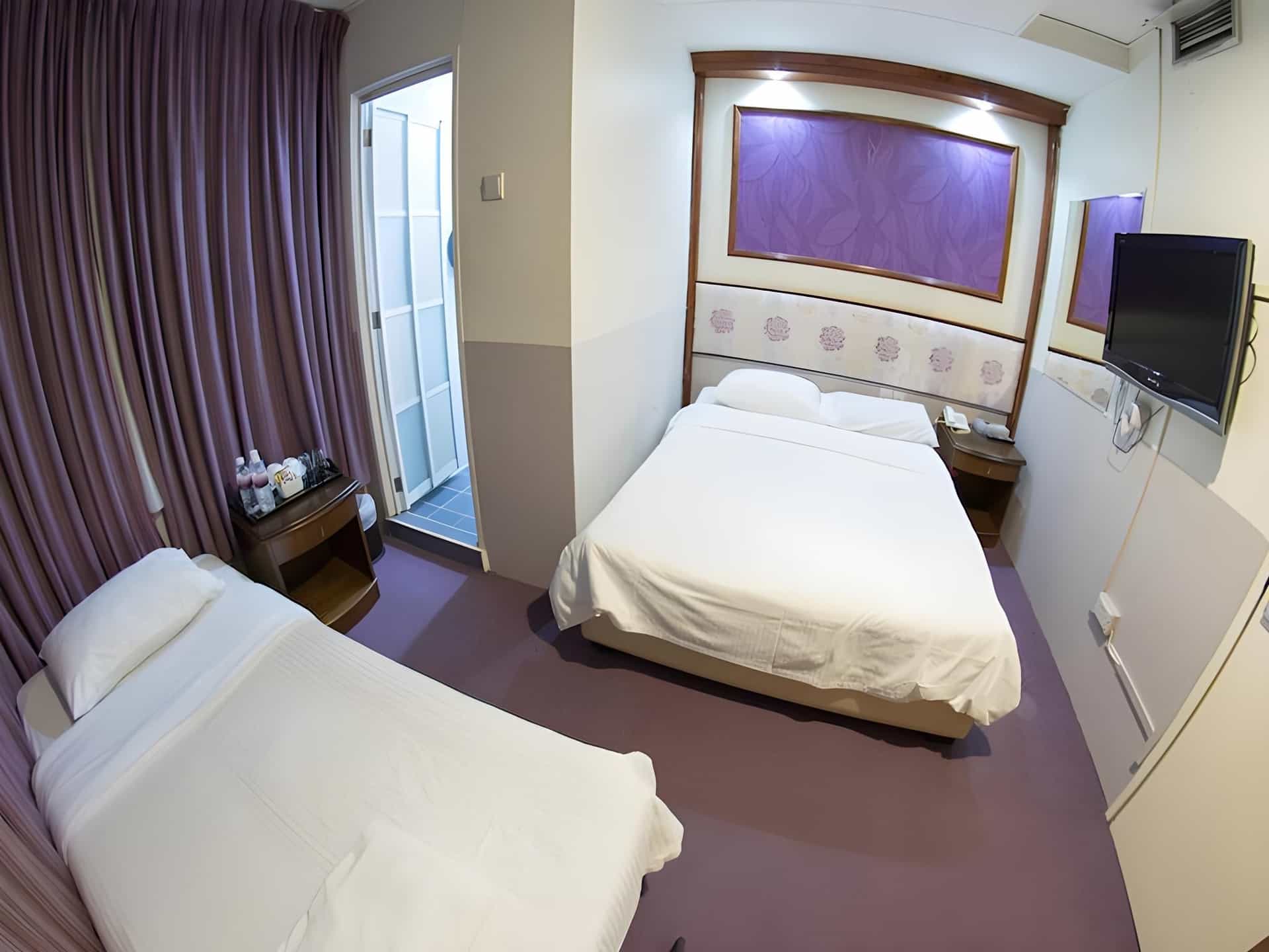 Hotel 165 Hotel 165