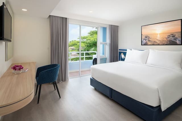 Marina Suite