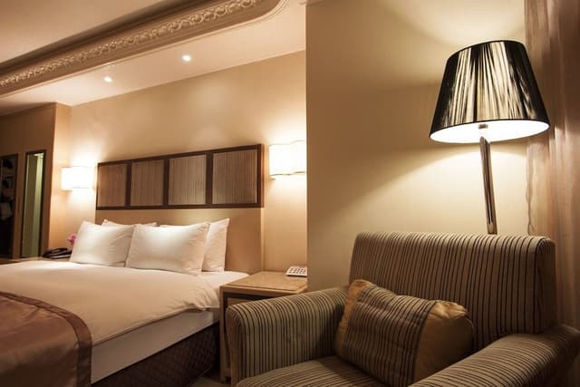 Double Room (Non cancellable )